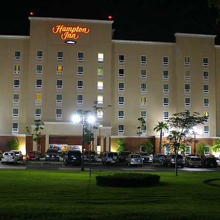 Hampton Inn By Hilton Guadalajara-Aeropuerto Las Pintas Экстерьер фото