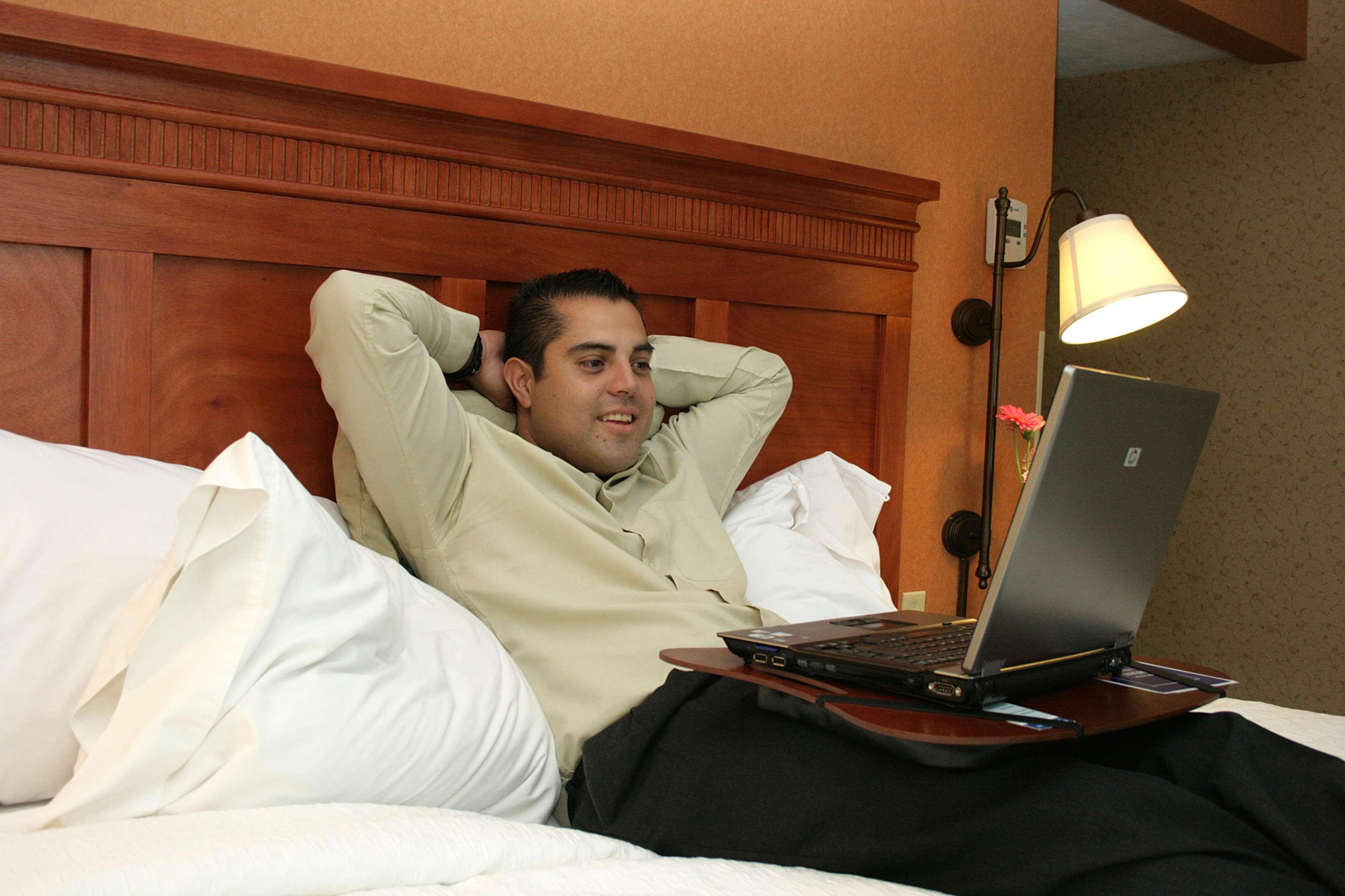 Hampton Inn By Hilton Guadalajara-Aeropuerto Las Pintas Номер фото